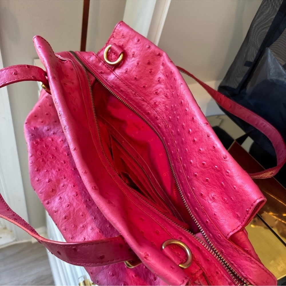 Marc Jacobs Pink Ostrich Leather Shoulder Bag - Picture 7 of 10